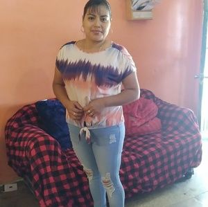 Meet your Posher, Rafaela